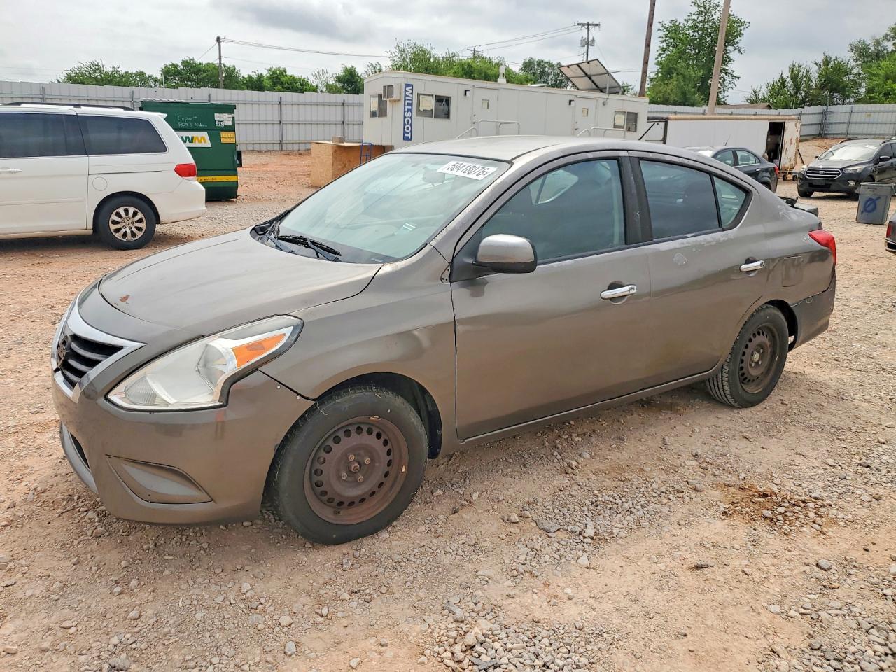 2015 NISSAN VERSA