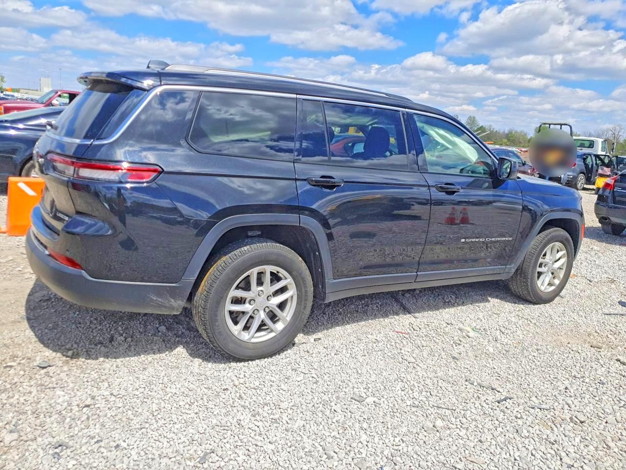 2022 JEEP CHEROKEE