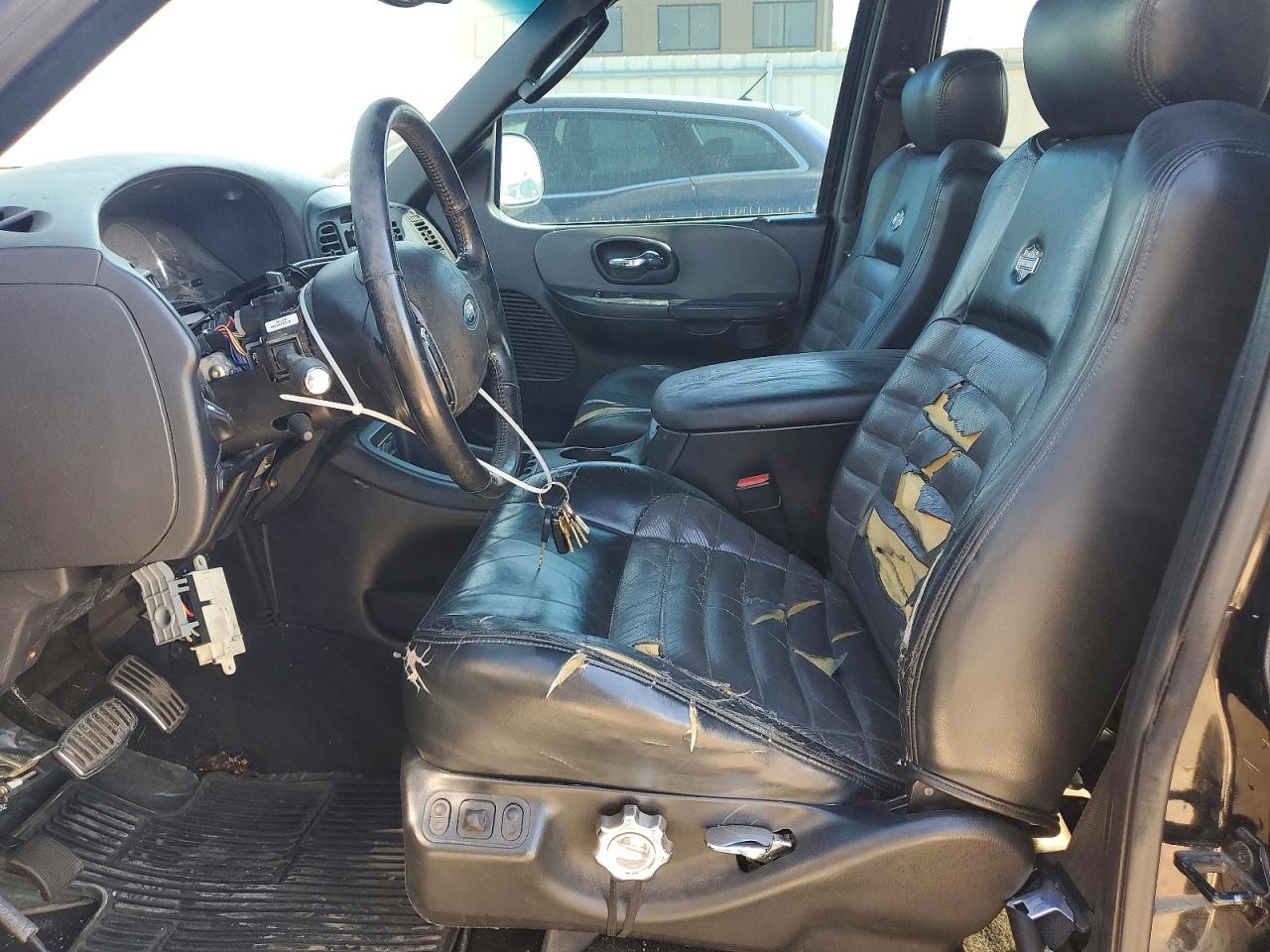 2002 FORD F150