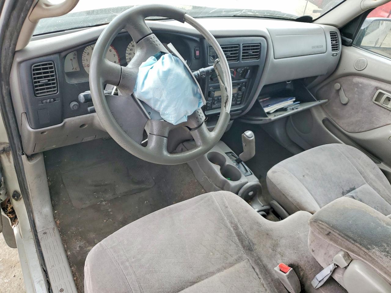 2002 TOYOTA TACOMA