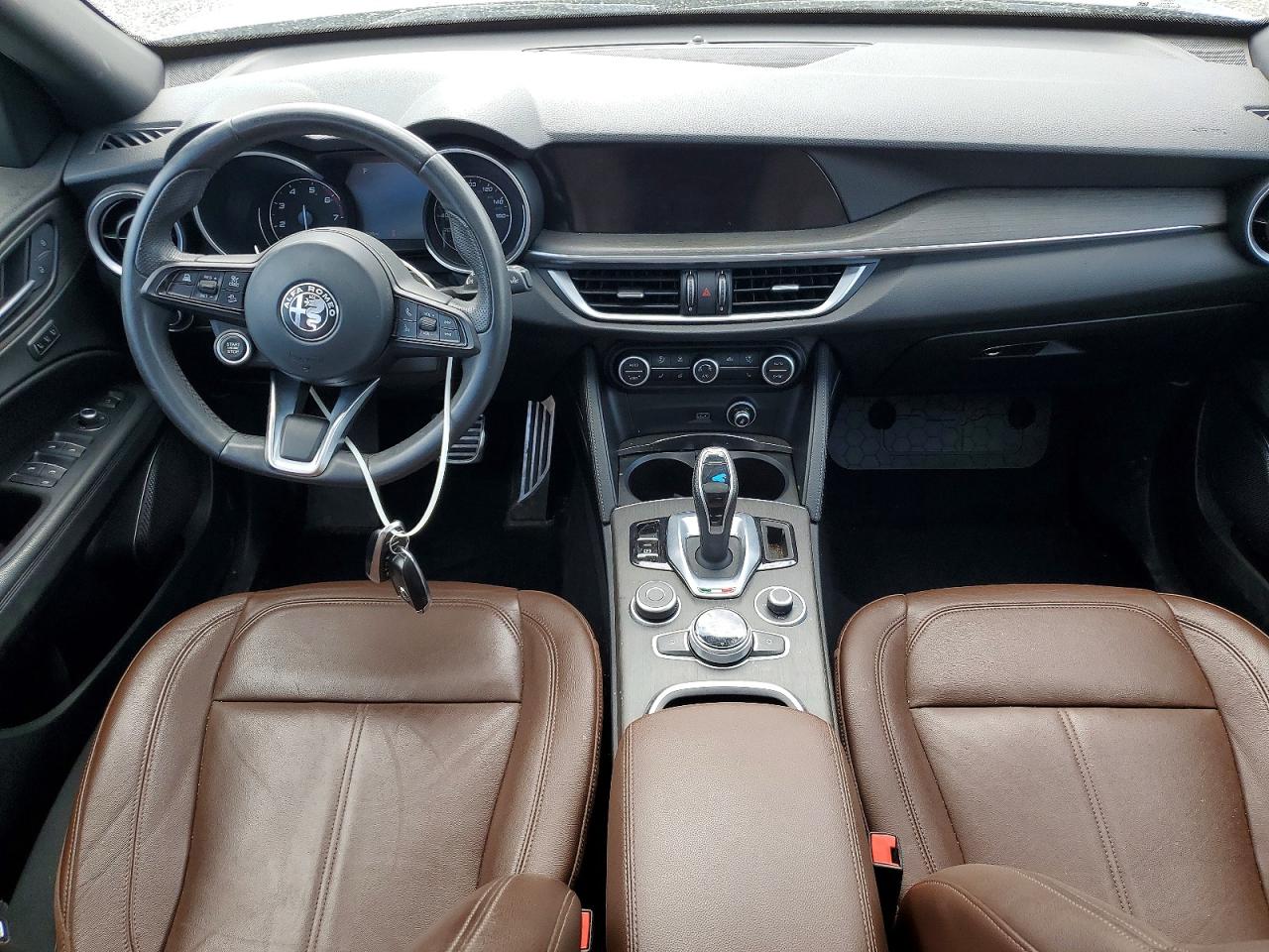 2022 ALFA ROMEO STELVIO
