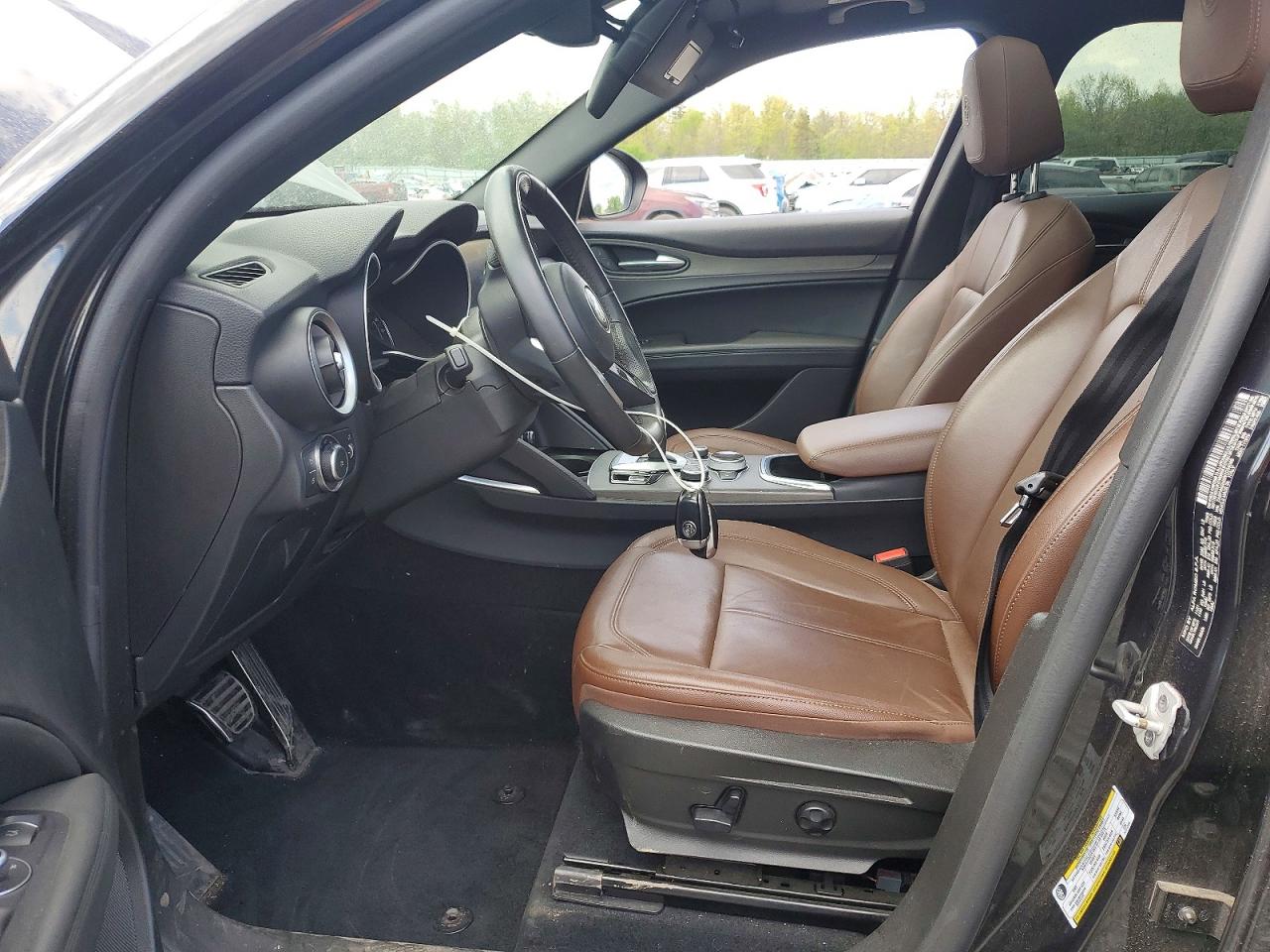 2022 ALFA ROMEO STELVIO