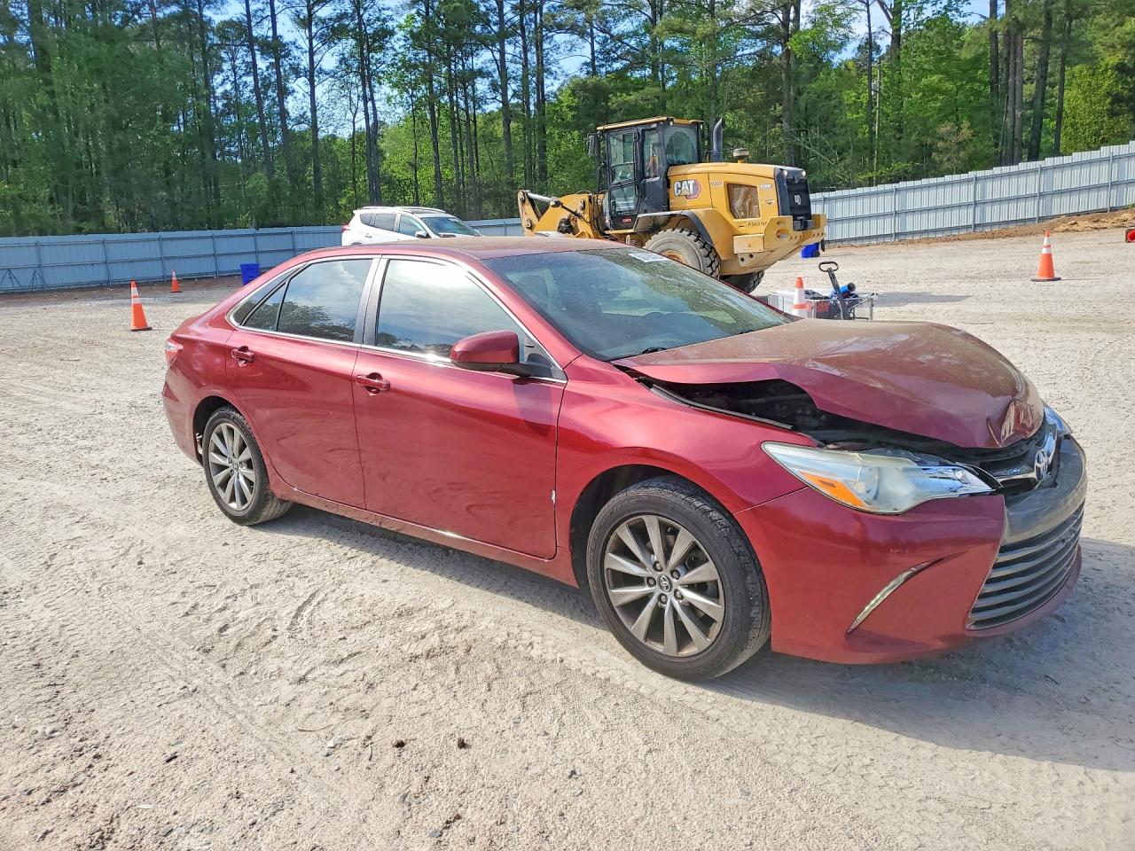 2016 TOYOTA CAMRY