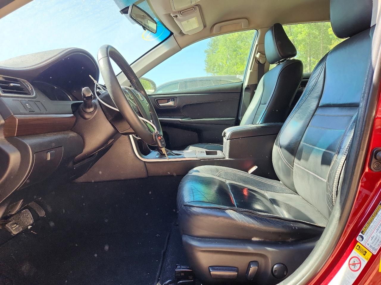 2016 TOYOTA CAMRY
