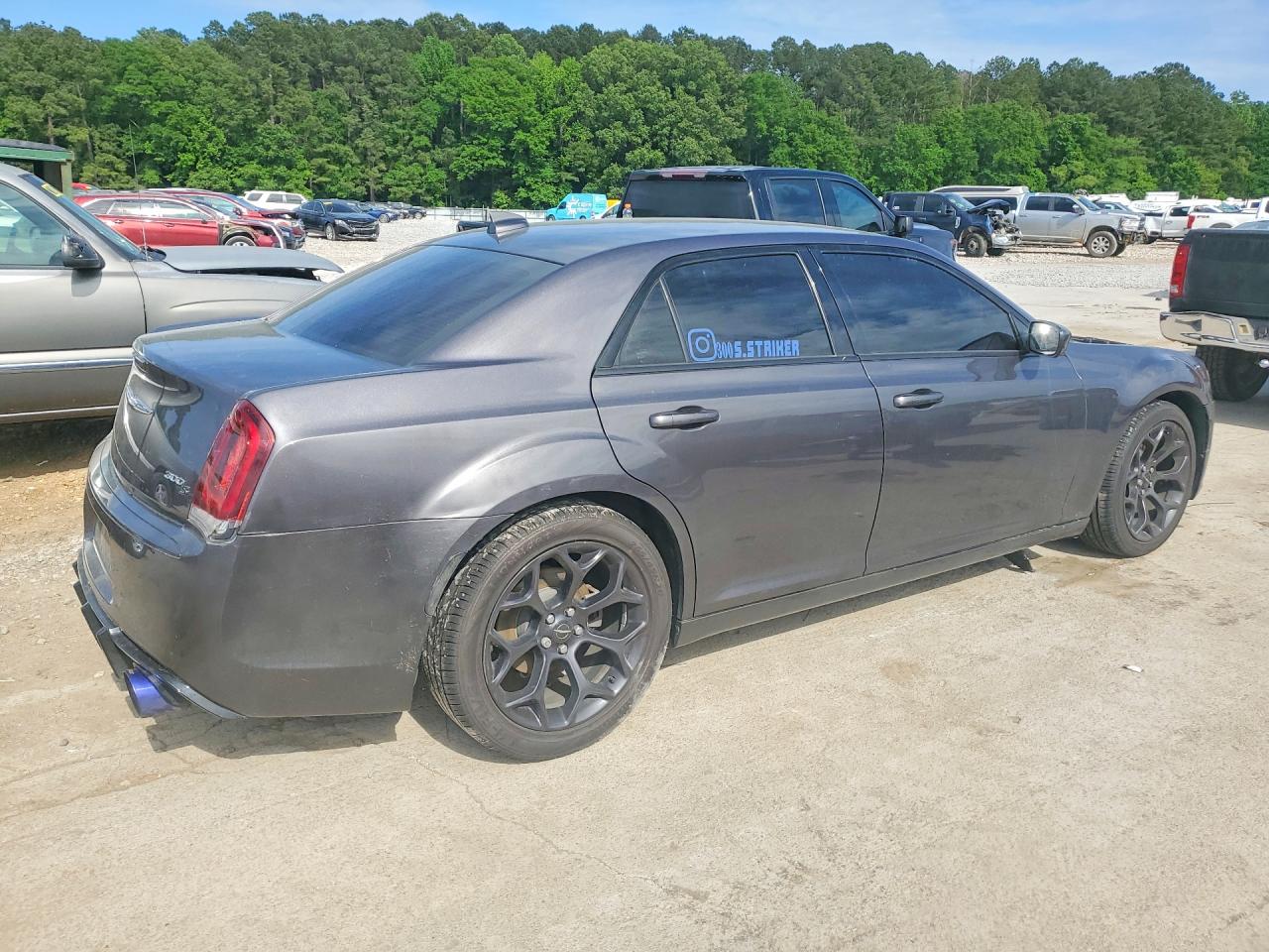 2019 CHRYSLER 300
