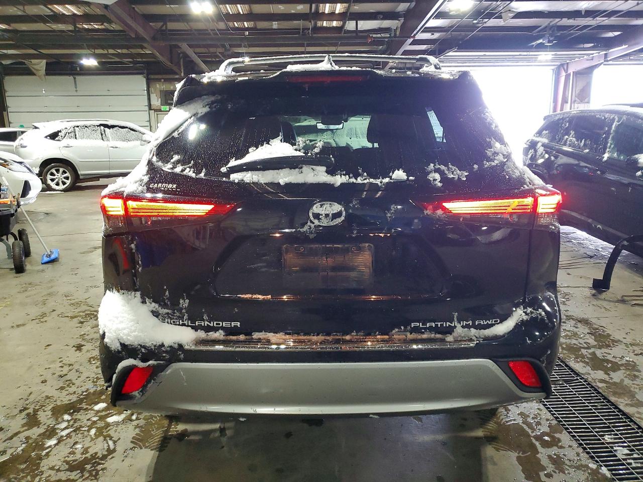 2021 TOYOTA HIGHLANDER