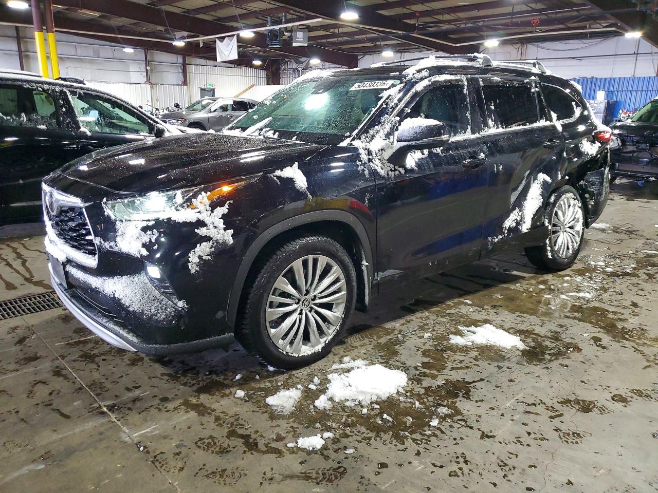 2021 TOYOTA HIGHLANDER