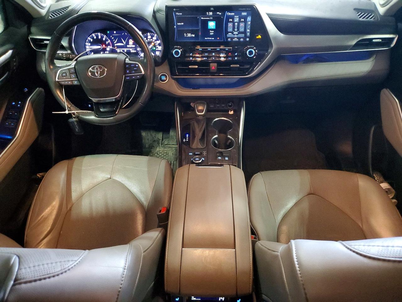 2021 TOYOTA HIGHLANDER