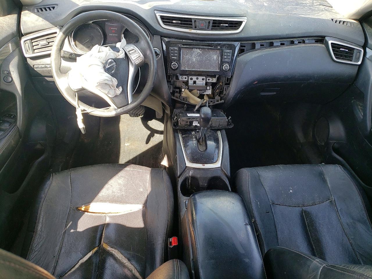 2014 NISSAN ROGUE