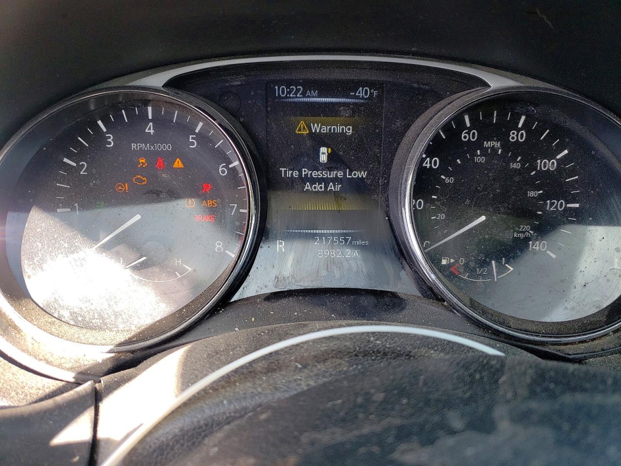 2014 NISSAN ROGUE