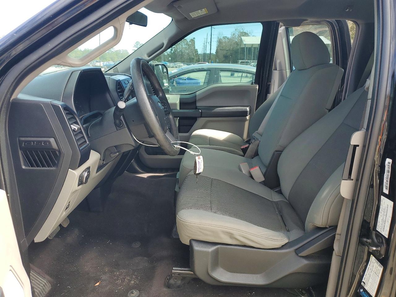 2016 FORD F150