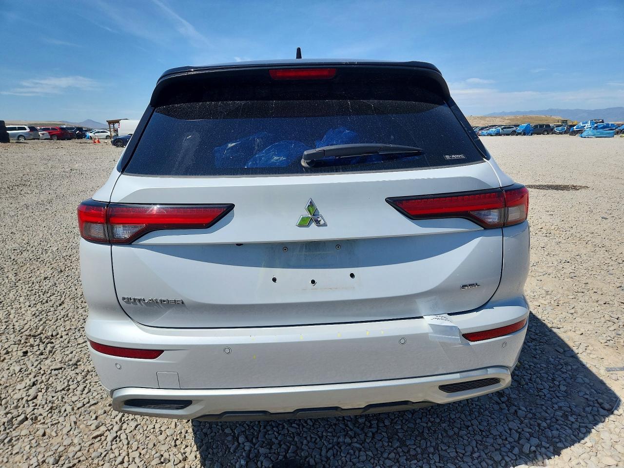 2024 MITSUBISHI OUTLANDER