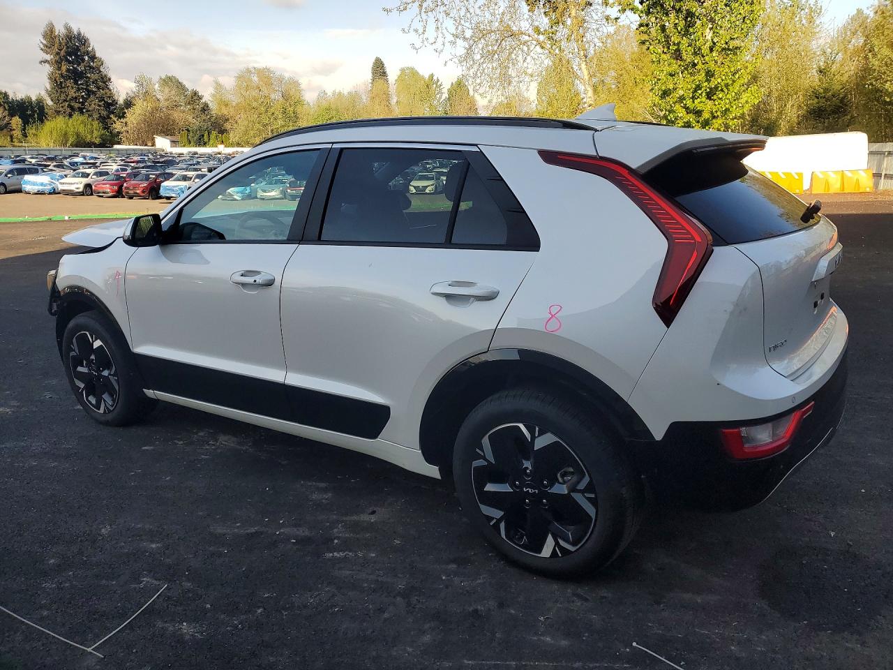 2025 KIA NIRO