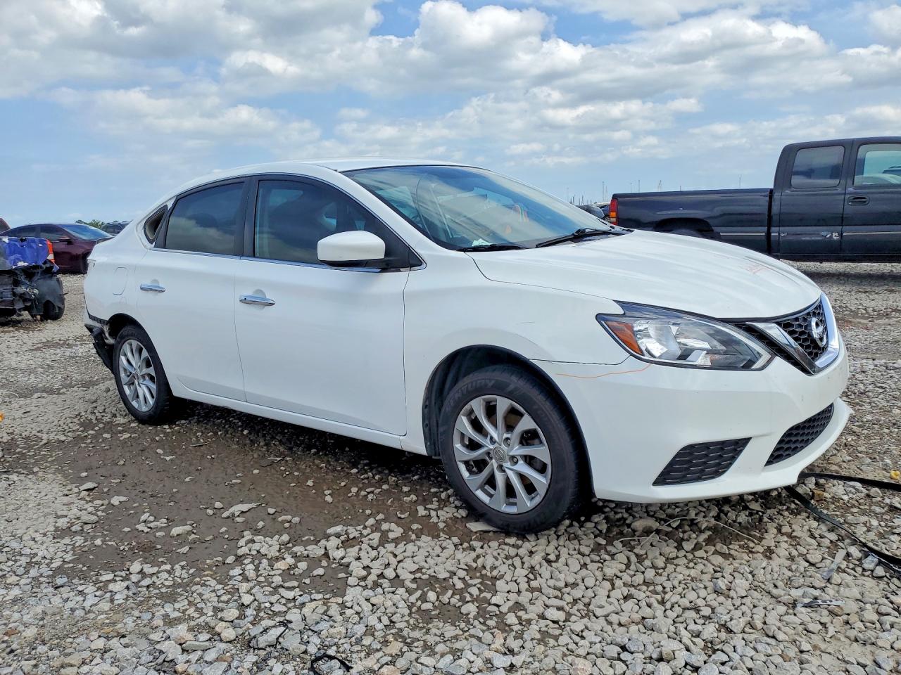 2018 NISSAN SENTRA
