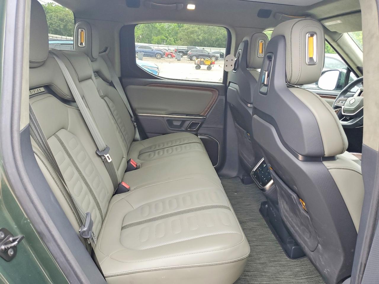 2023 RIVIAN RIT