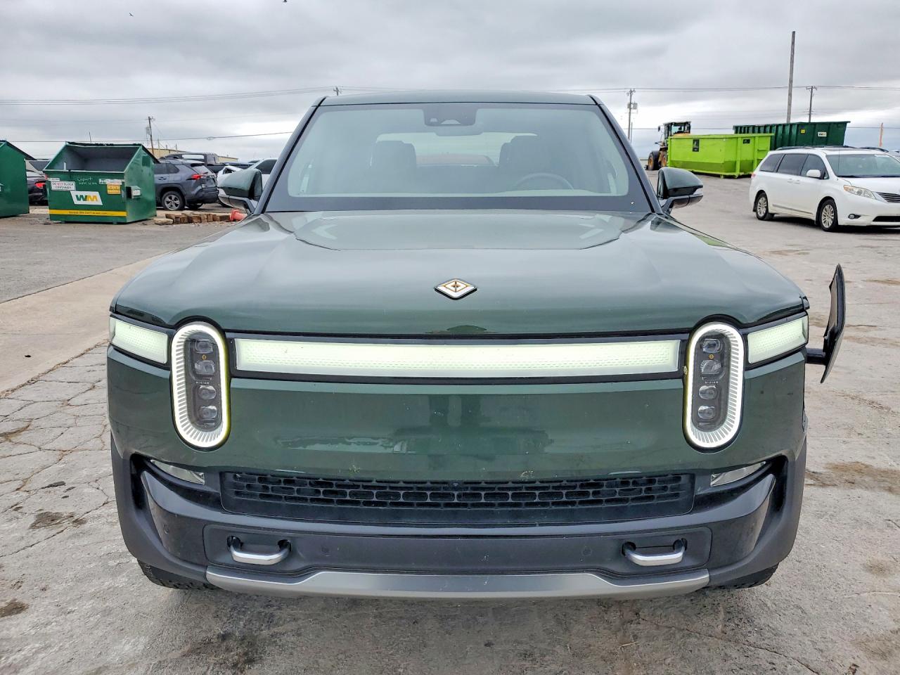 2023 RIVIAN RIT