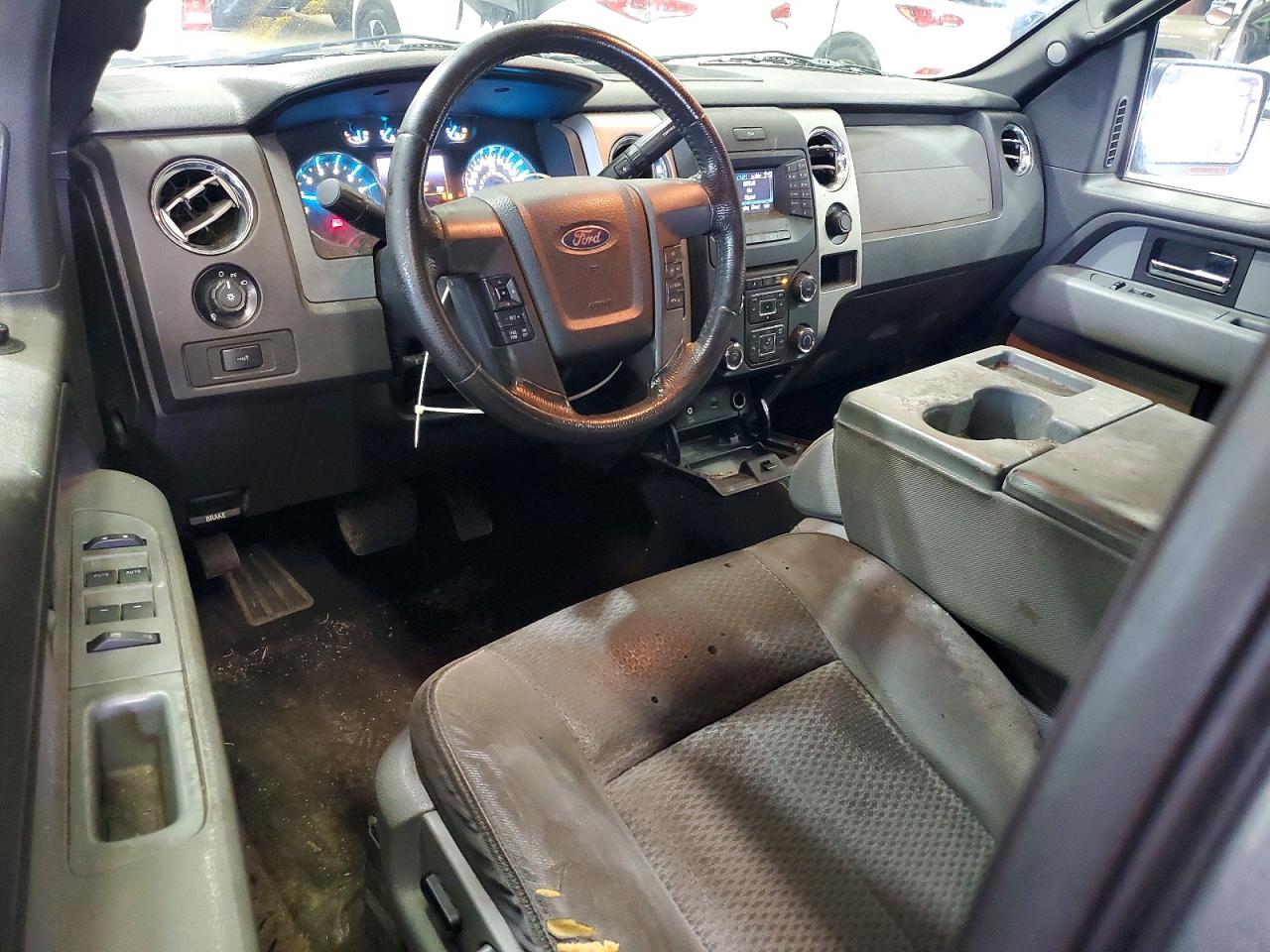 2013 FORD F150