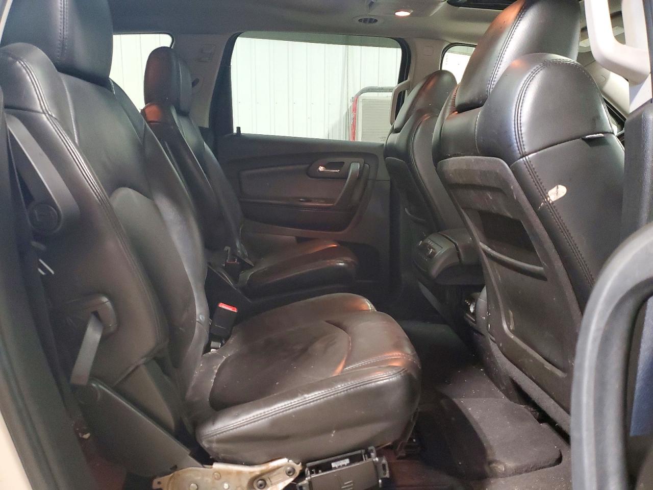 2011 CHEVROLET TRAVERSE
