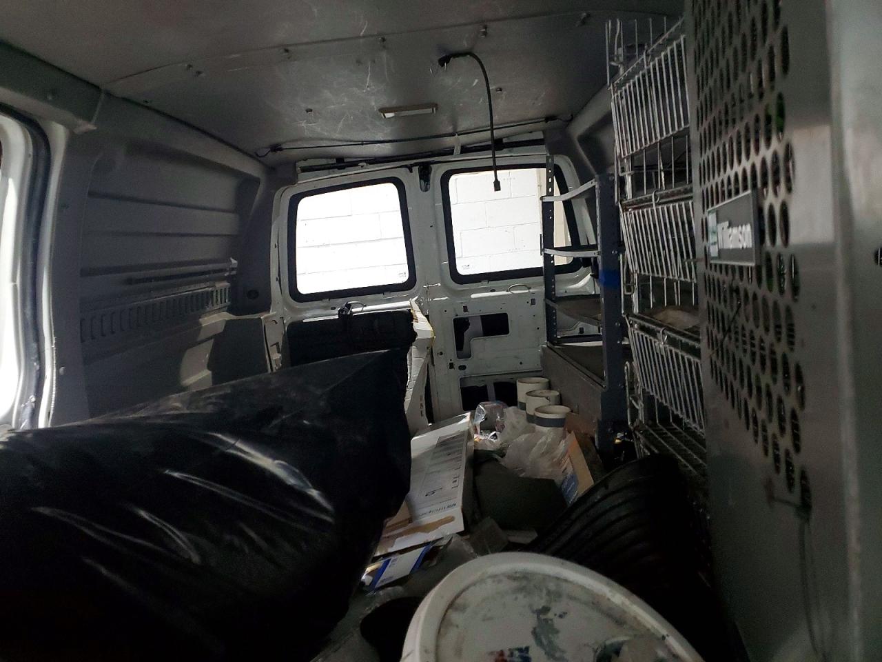 2005 CHEV EXPRESS
