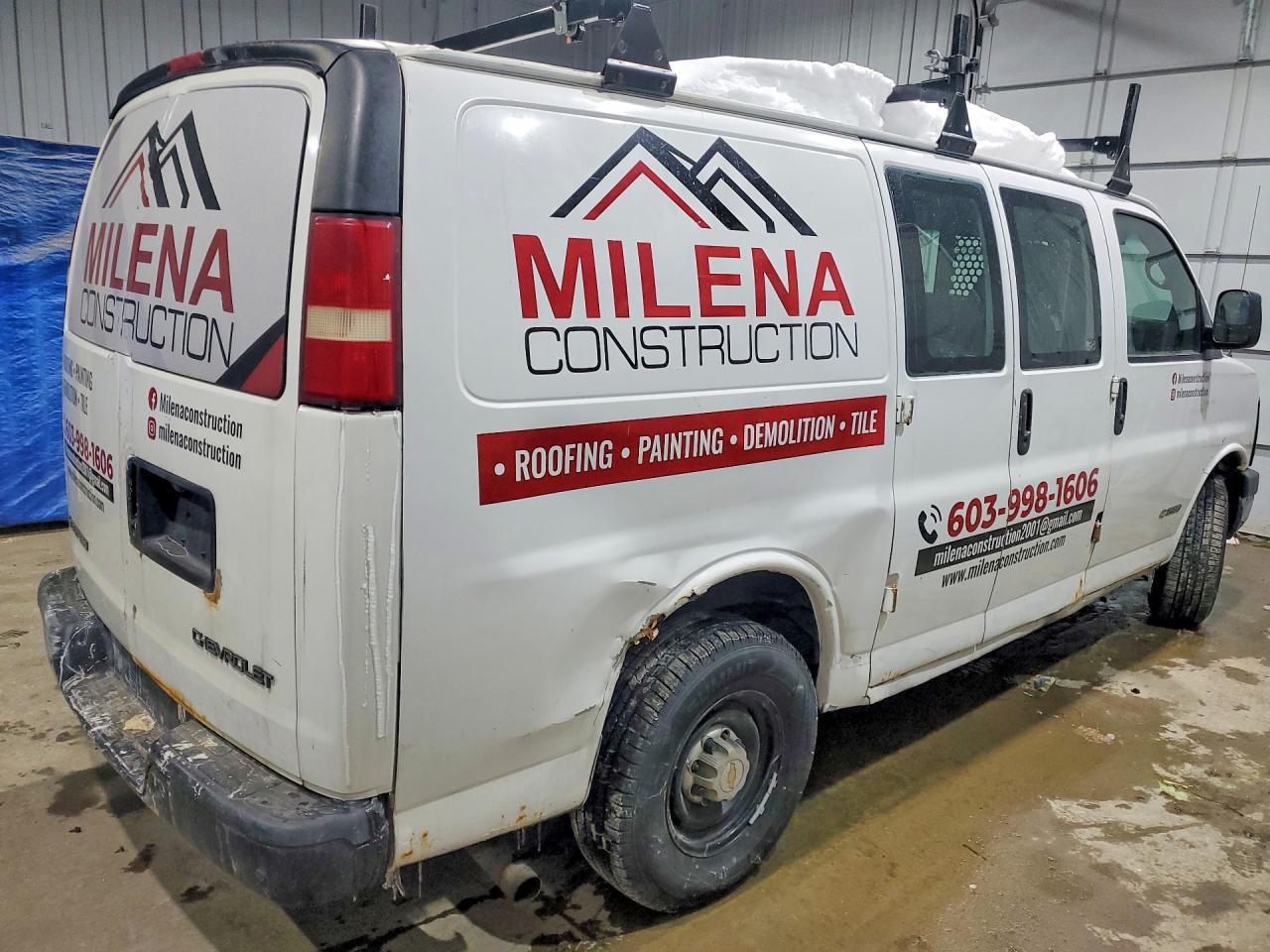2005 CHEV EXPRESS