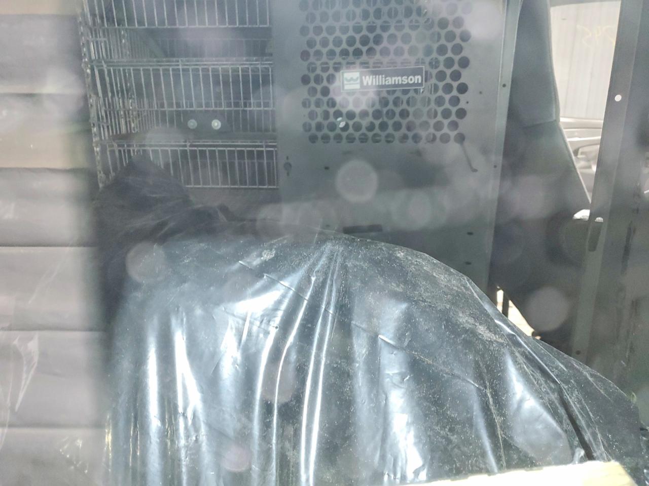2005 CHEV EXPRESS