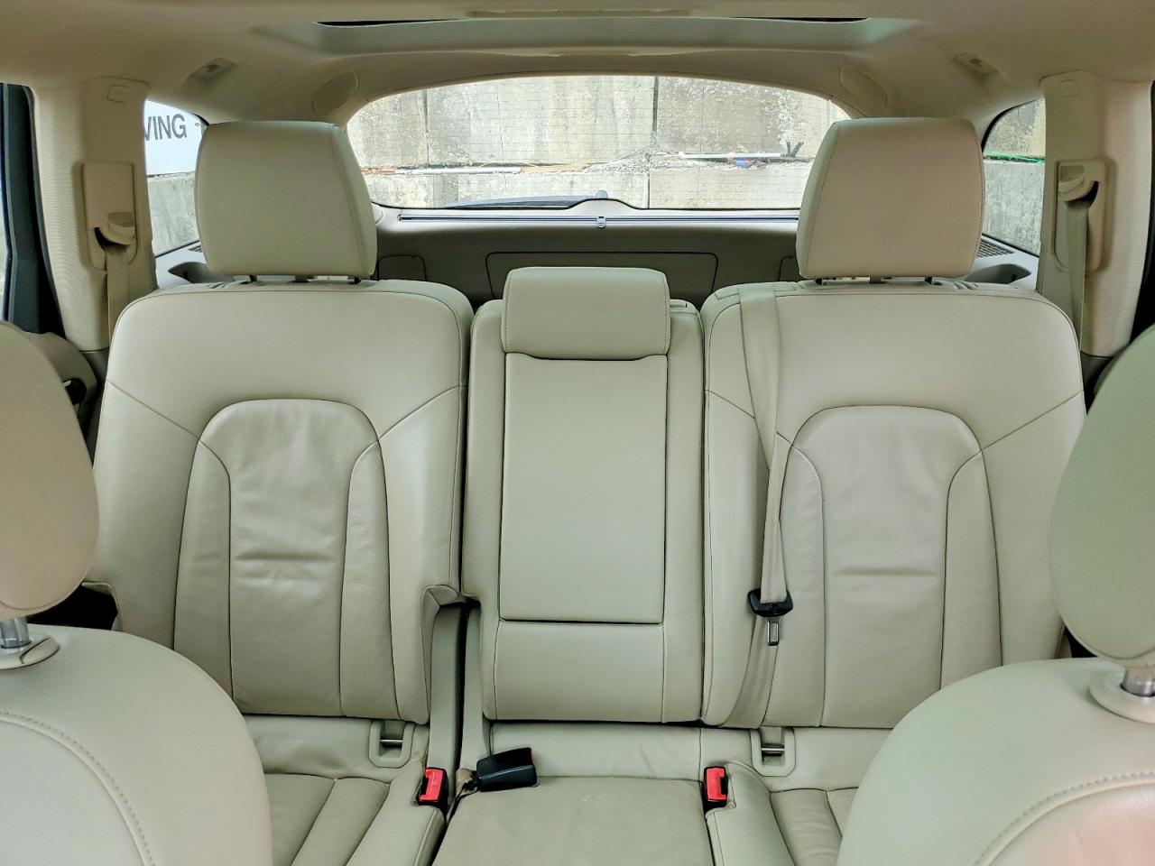 2012 AUDI Q7