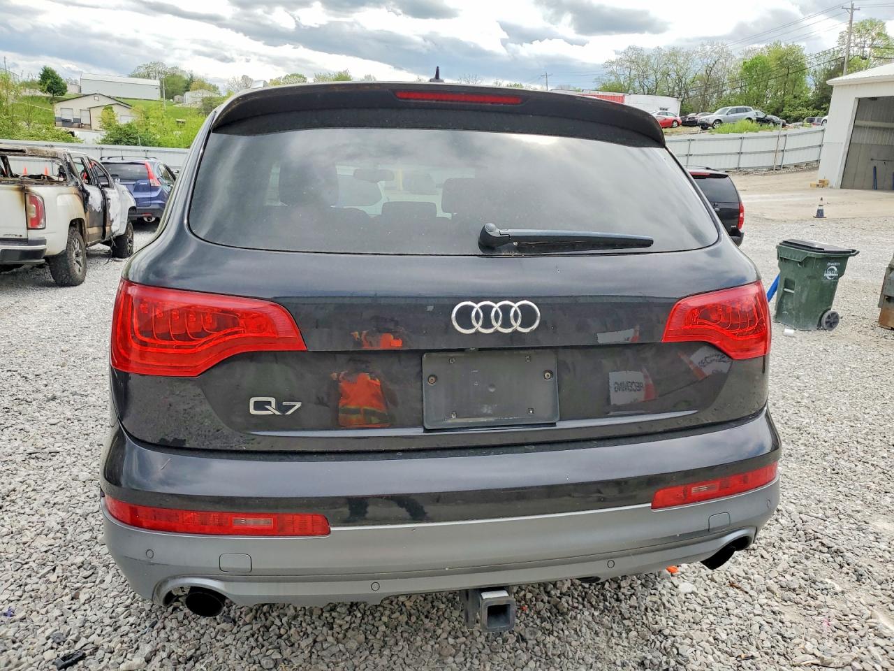 2012 AUDI Q7