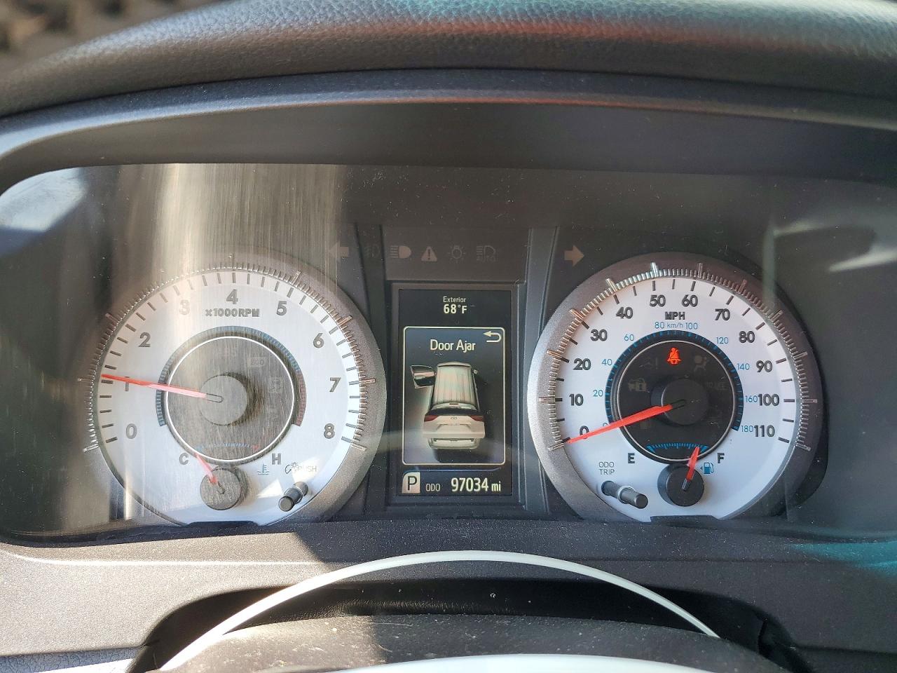 2016 TOYOTA SIENNA