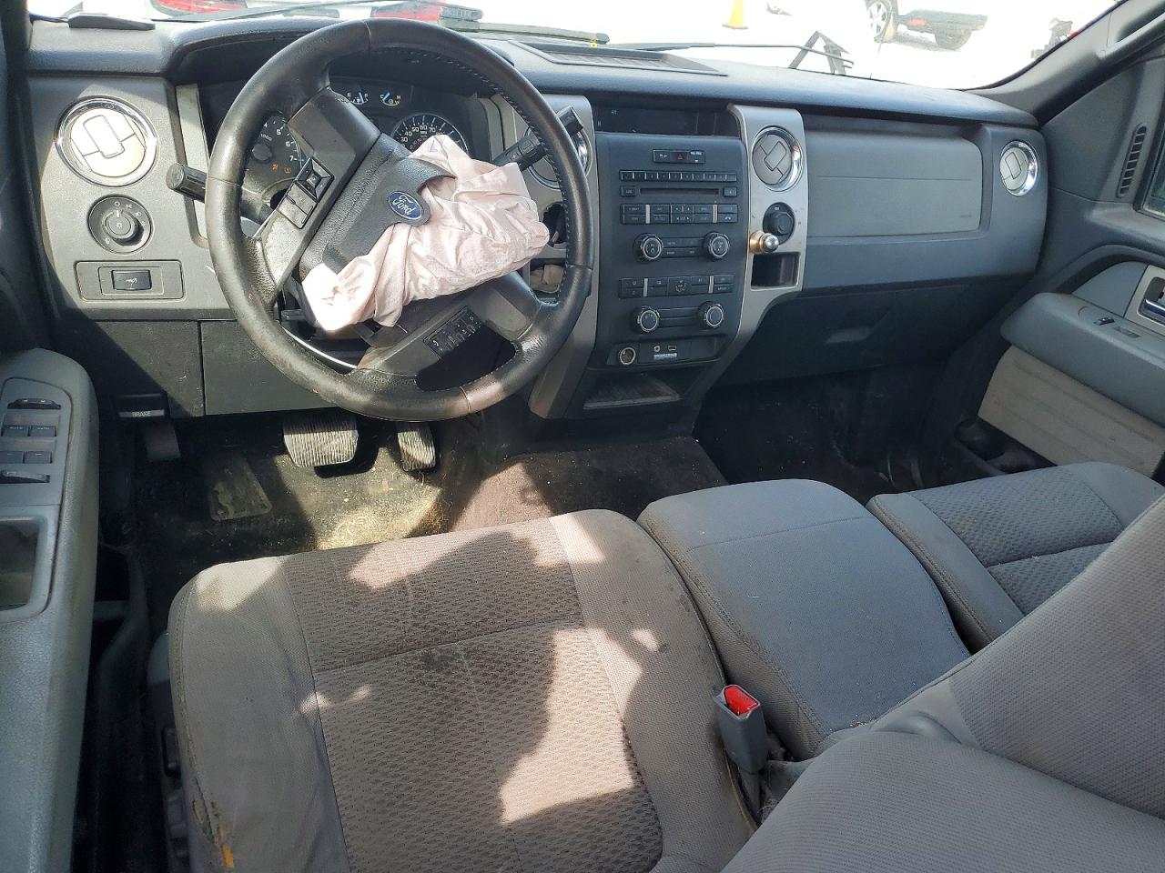 2011 FORD F150