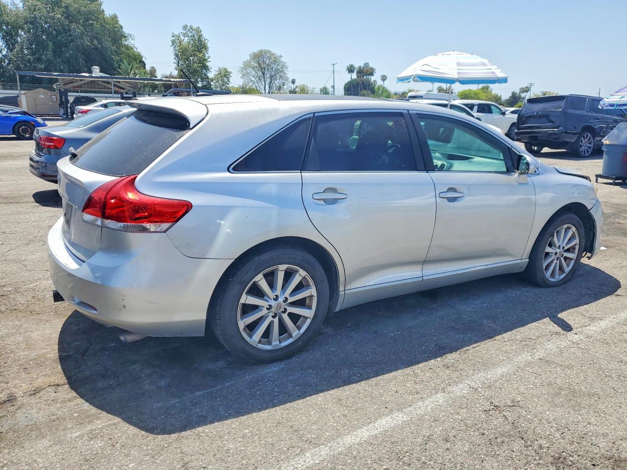 2011 TOYOTA VENZA