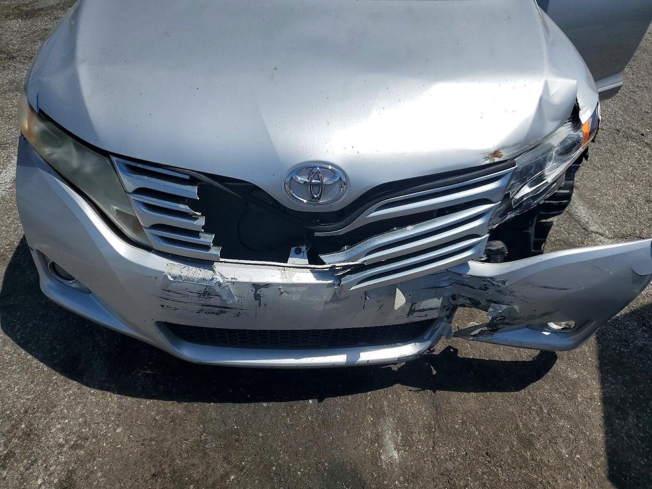 2011 TOYOTA VENZA
