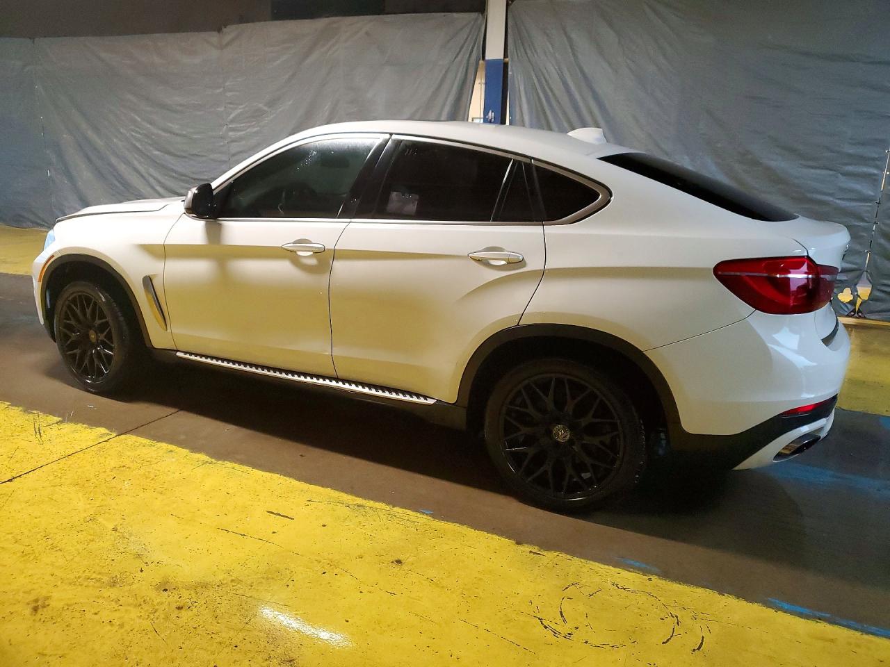2015 BMW X6