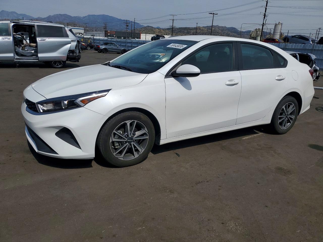 2024 KIA FORTE