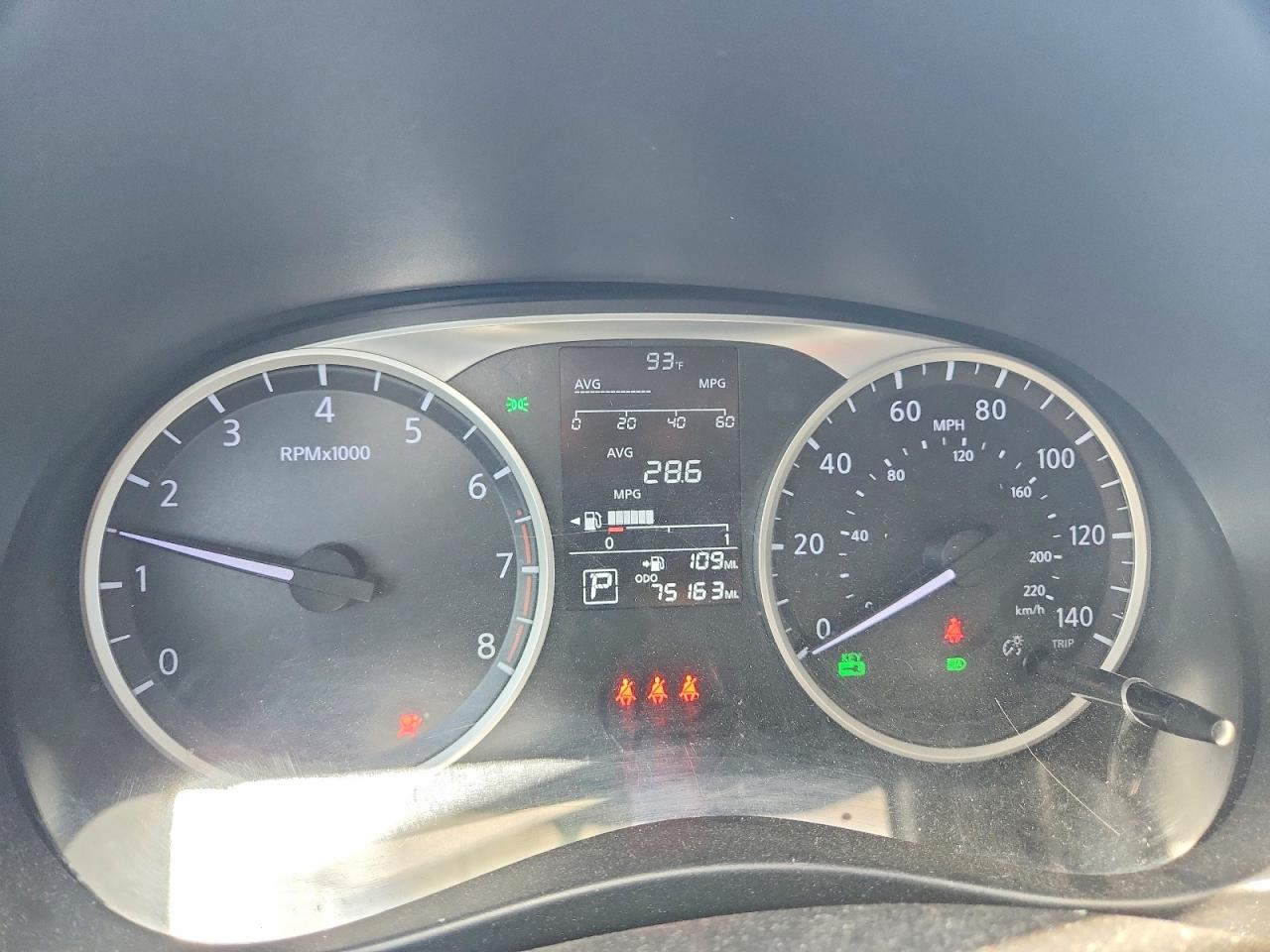 2021 NISSAN KICKS