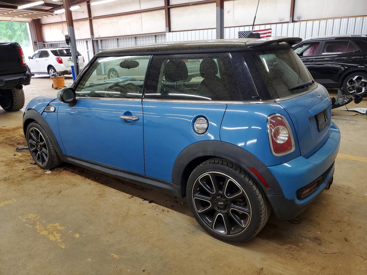 2012 MINI COOPER