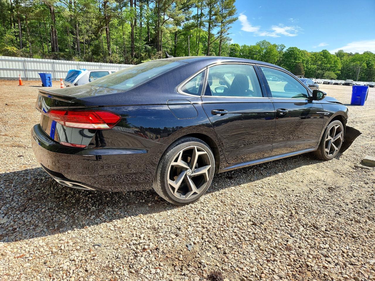 2020 VOLKSWAGEN PASSAT