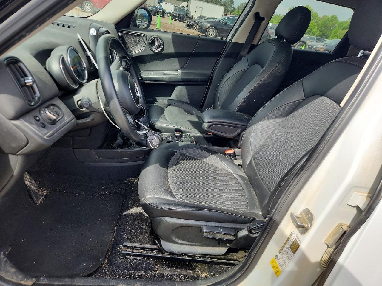 2019 MINI COOPER