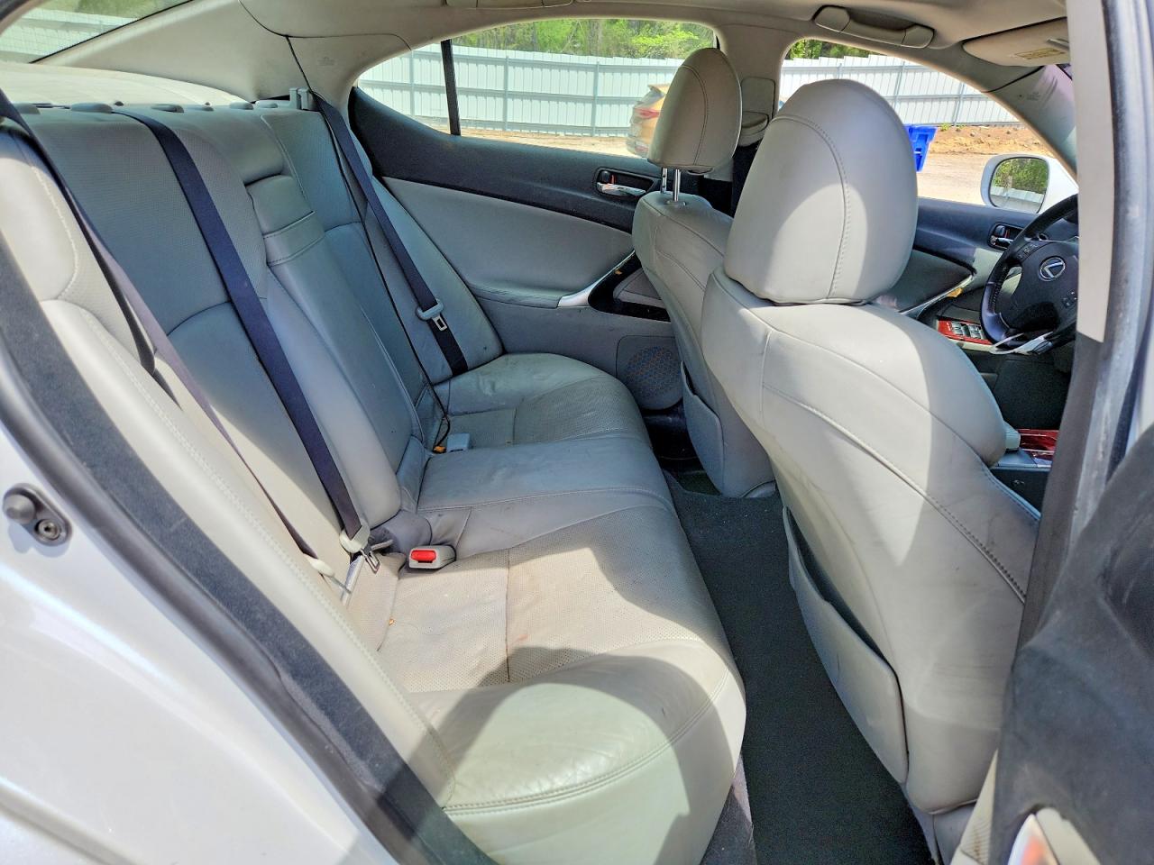 2006 LEXUS IS