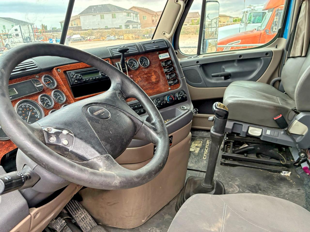 2007 VOLVO VN