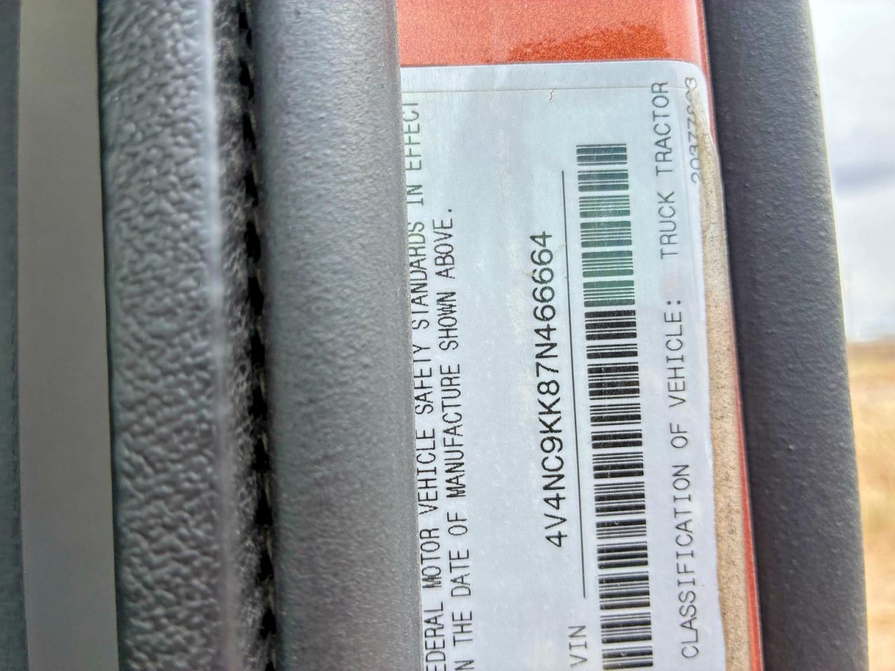 2007 VOLVO VN