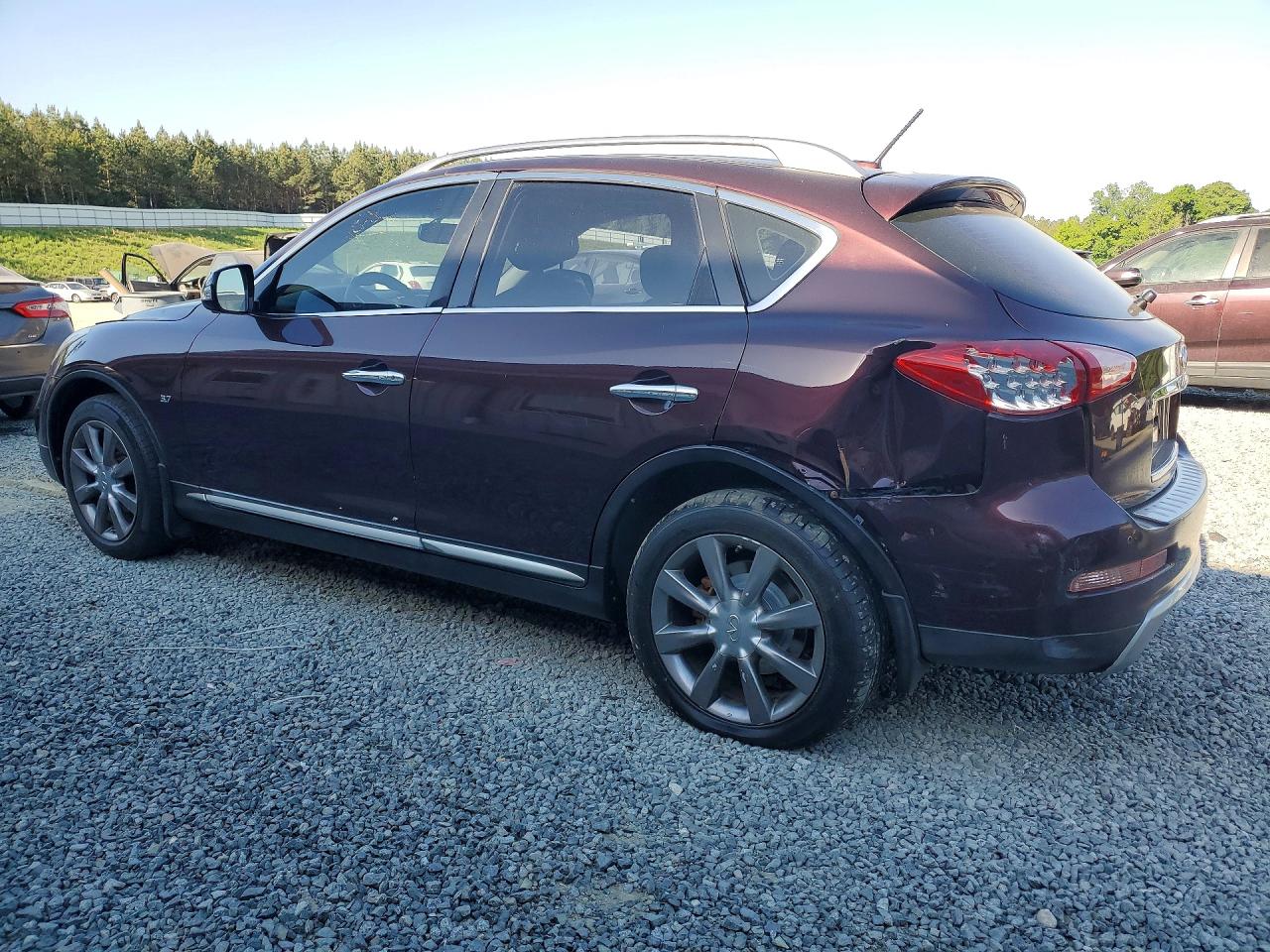 2016 INFINITI QX50 BASE
