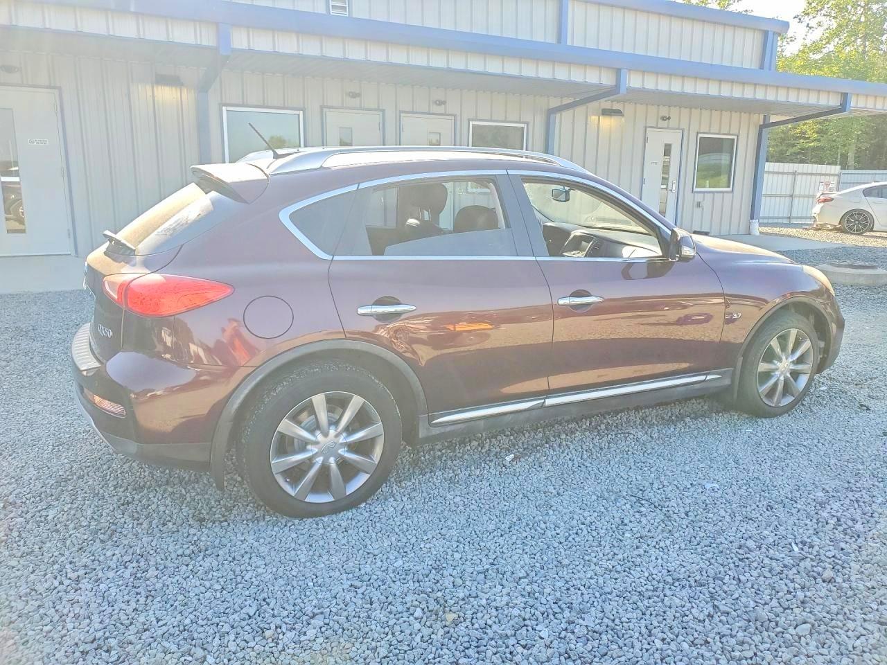 2016 INFINITI QX50 BASE