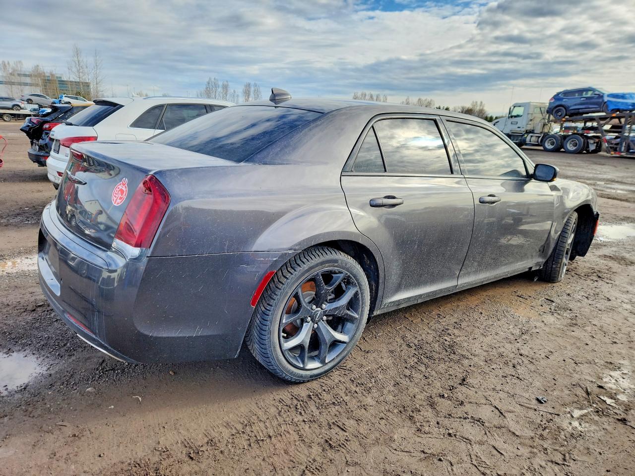 2022 CHRYSLER 300