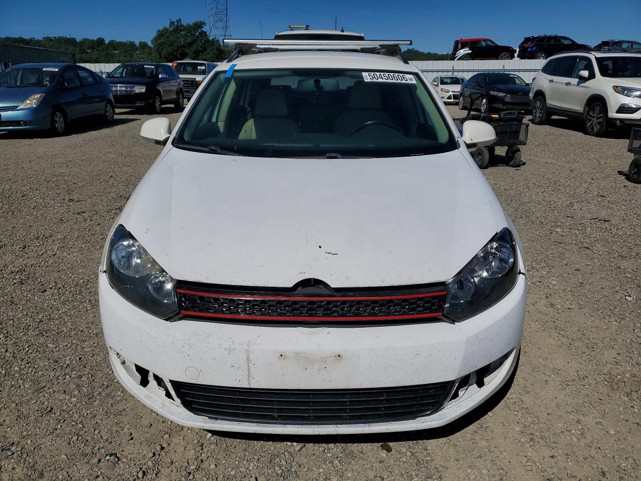 2011 VOLKSWAGEN JETTA