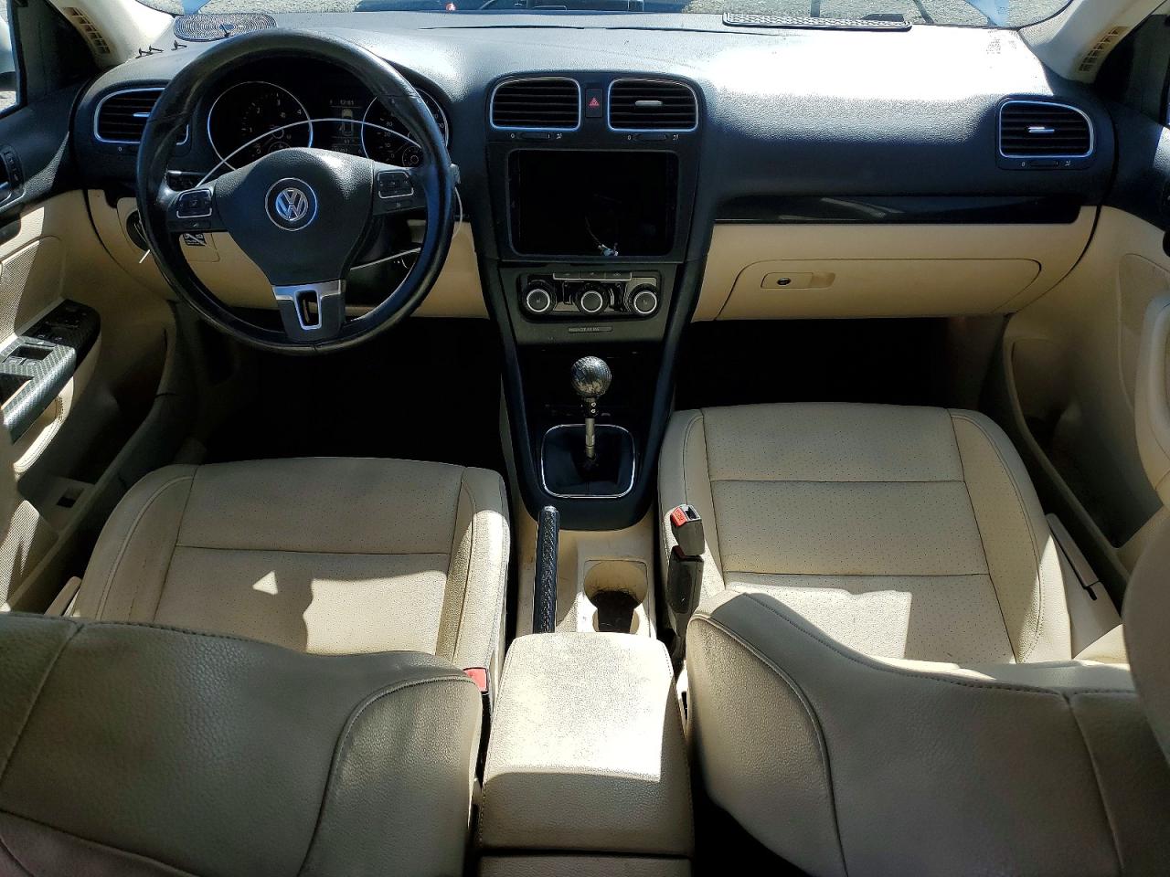 2011 VOLKSWAGEN JETTA