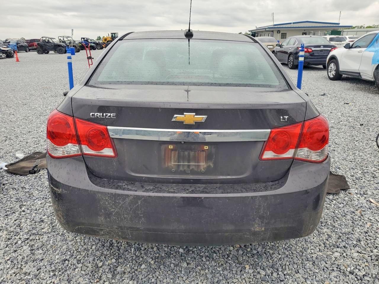 2016 CHEVROLET CRUZE
