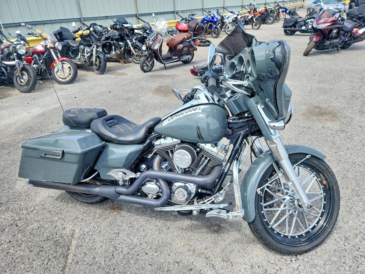 2009 HARLEY DAVIDSON FL