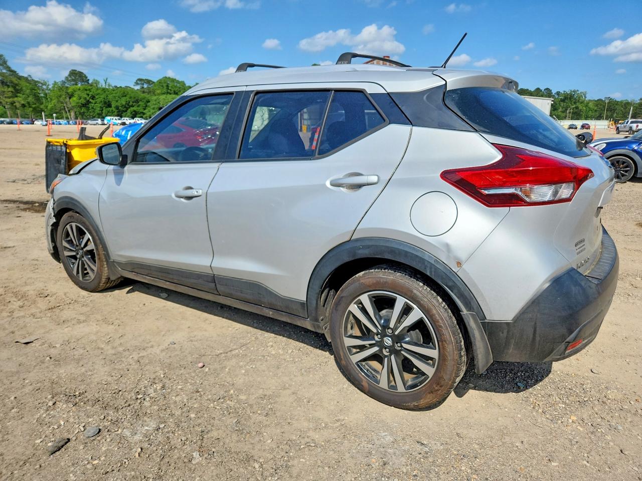2018 NISSAN KICKS