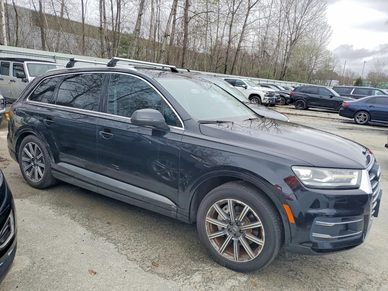 2017 AUDI Q7