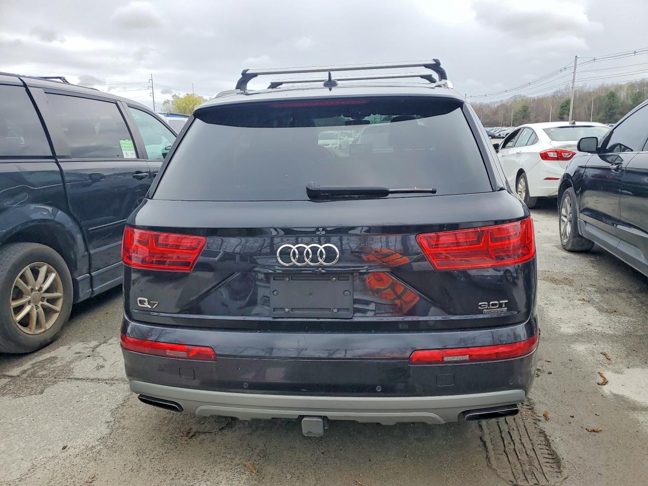 2017 AUDI Q7